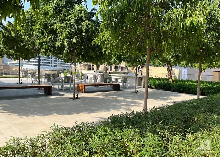 Luxury Burj Royale In The Heart Of Downtown
